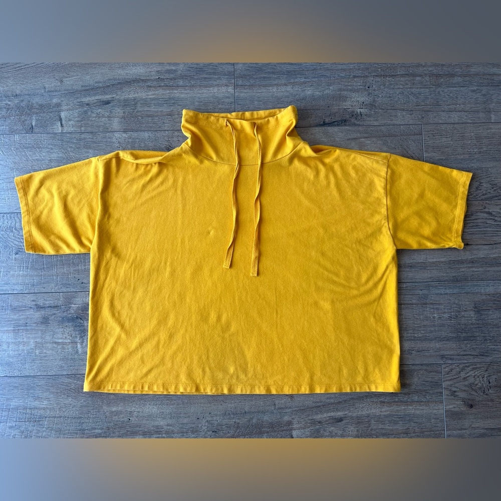 Eileen Fisher Drawstring Funnel Neck
Short Sleeve Top Yellow Size Small